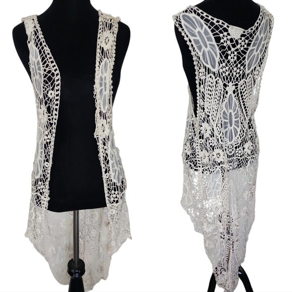 Crochet sleeveless Cottagecore cardigan - Picture 7 of 7